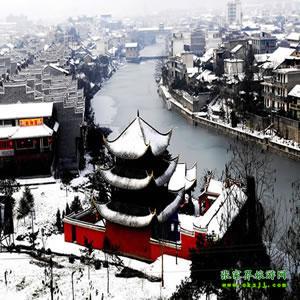 單獨(dú)成團(tuán)P線：（民俗風(fēng)情之旅）張家界、芙蓉鎮(zhèn)、德夯大峽谷、乾州城、鳳凰五日游