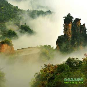 【喜樂拼團(tuán)線路】張家界、寶峰湖、天門山、天子山、猛洞河漂流三晚四日游